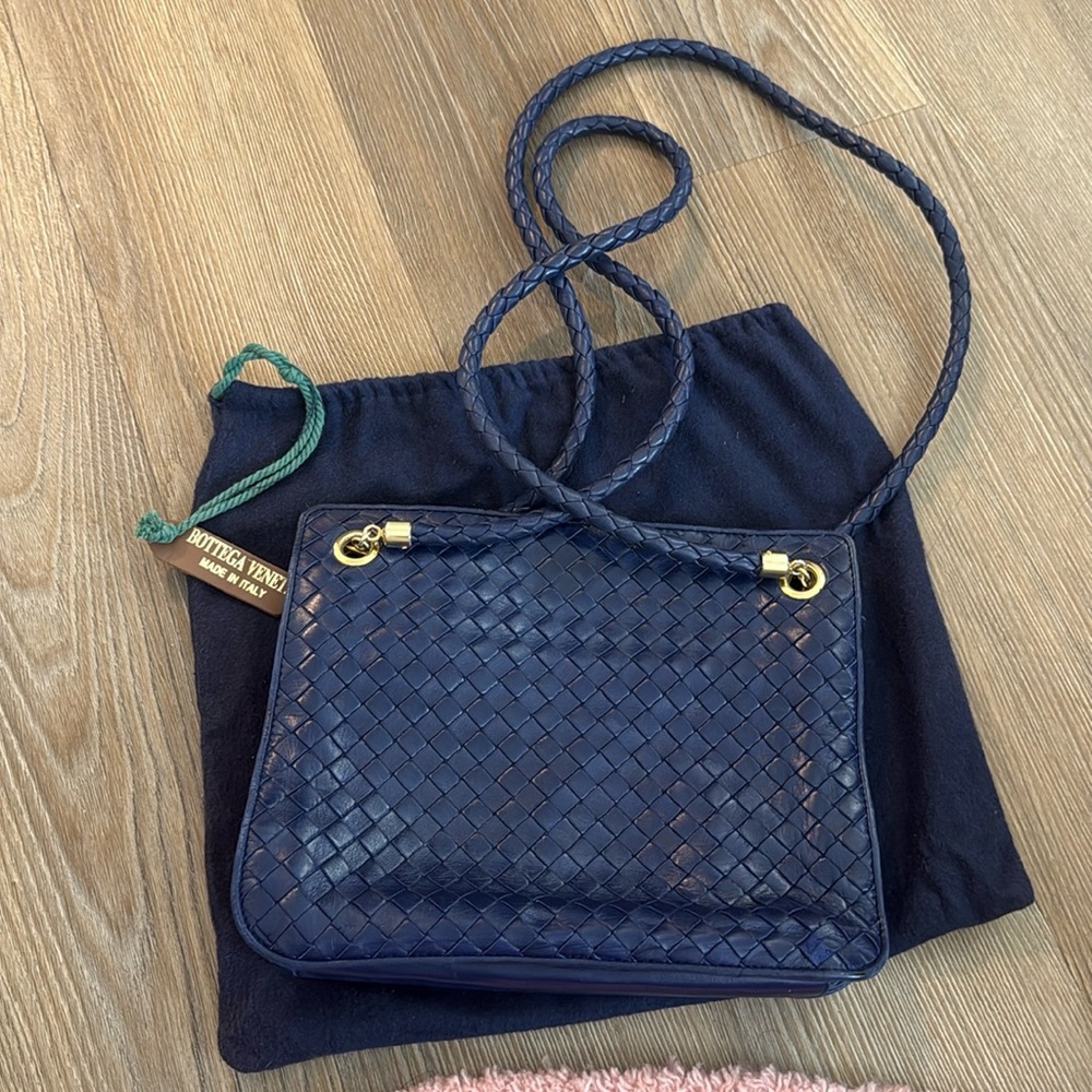 Vintage Bottega Veneta Intrecciato lamb leather Shoulder Bag